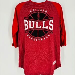 Mitchell & Ness Chicago Bulls 3/4 Sleeve Men's Shirt Size XL - Classic Fan Gear